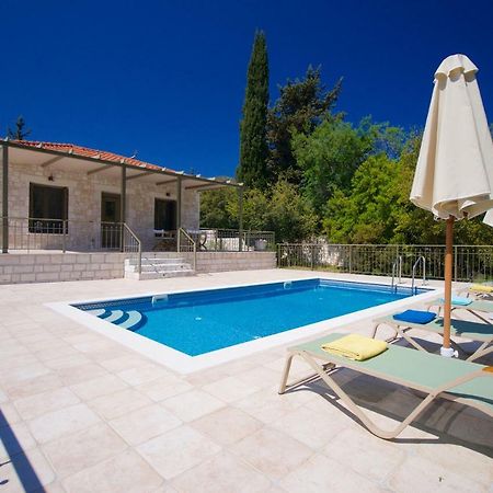 Forest Villas Kefalonia Logarata Exterior foto