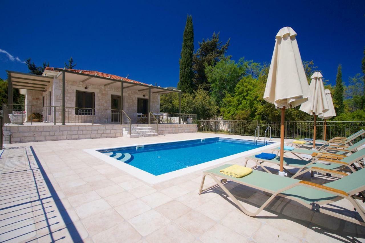 Forest Villas Kefalonia Logarata Exterior foto